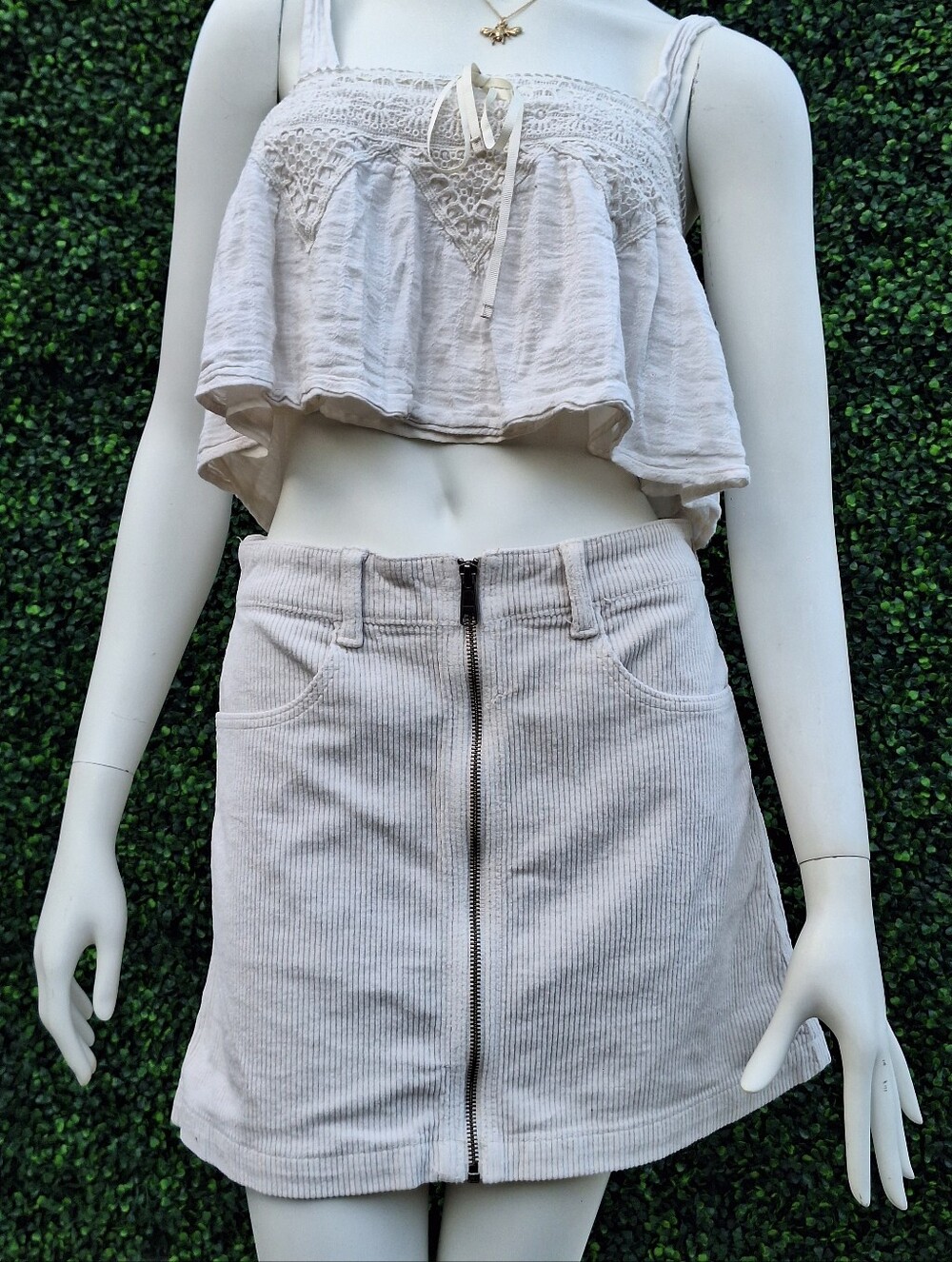 American Eagle Super Stretch Mini Skirt